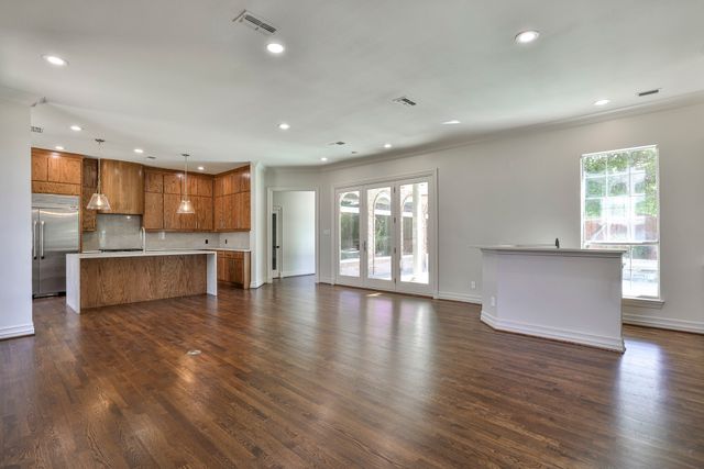6208 Troon Road, Fort Worth, TX 76132