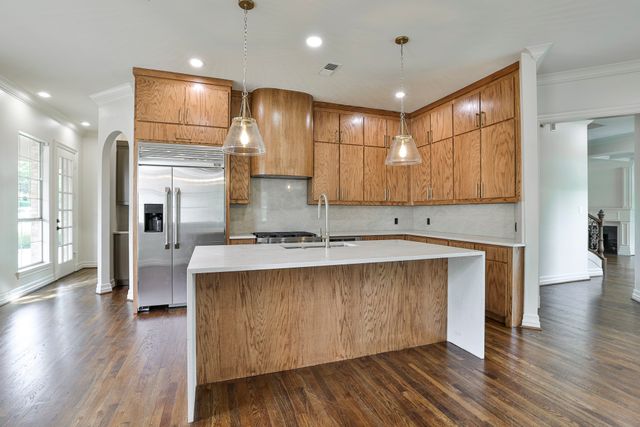 6208 Troon Road, Fort Worth, TX 76132