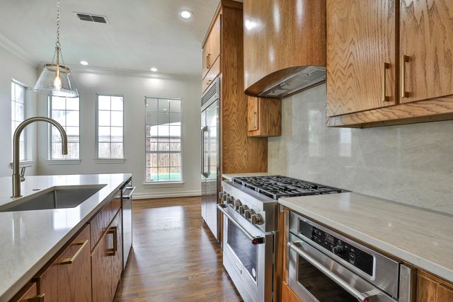 6208 Troon Road, Fort Worth, TX 76132