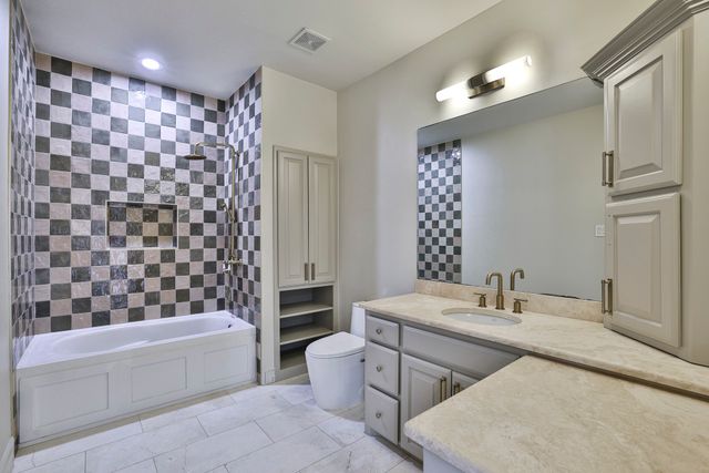 6208 Troon Road, Fort Worth, TX 76132