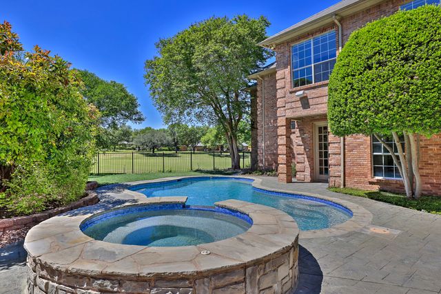 6208 Troon Road, Fort Worth, TX 76132