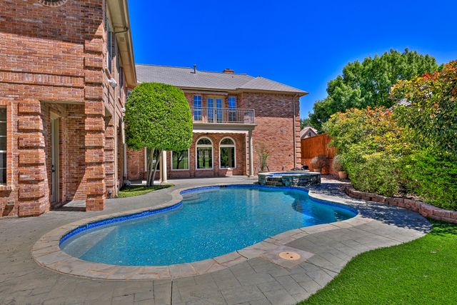 6208 Troon Road, Fort Worth, TX 76132