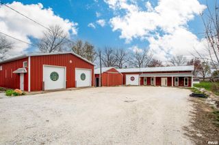 9815 W US Hwy 150 N Highway, Edwards, IL 61528