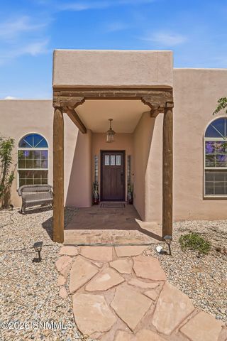 4900 Alma Road, Las Cruces, NM 88011