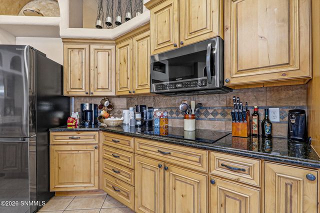 4900 Alma Road, Las Cruces, NM 88011