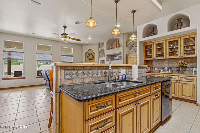 4900 Alma Road, Las Cruces, NM 88011
