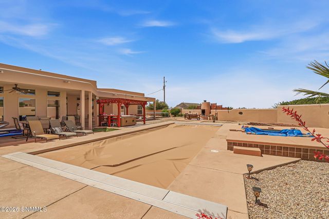 4900 Alma Road, Las Cruces, NM 88011