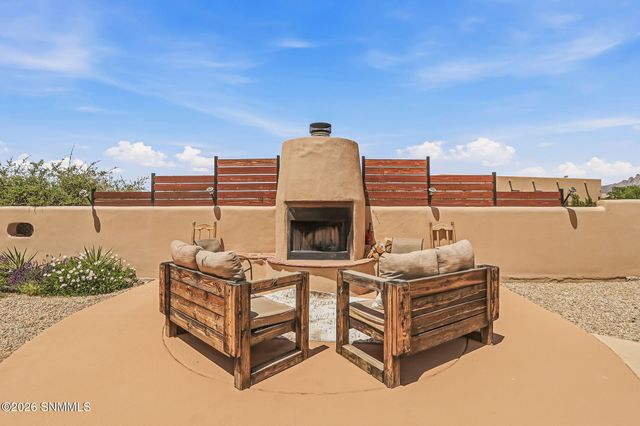 4900 Alma Road, Las Cruces, NM 88011