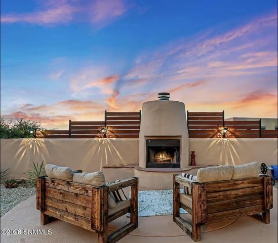 4900 Alma Road, Las Cruces, NM 88011