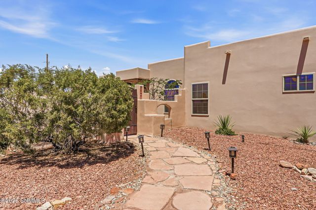 4900 Alma Road, Las Cruces, NM 88011