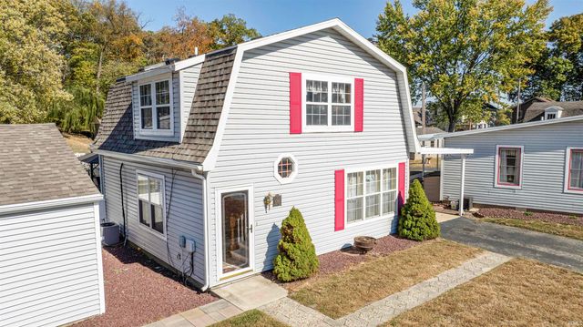 5785 E Golden Hills Drive, Monticello, IN 47960