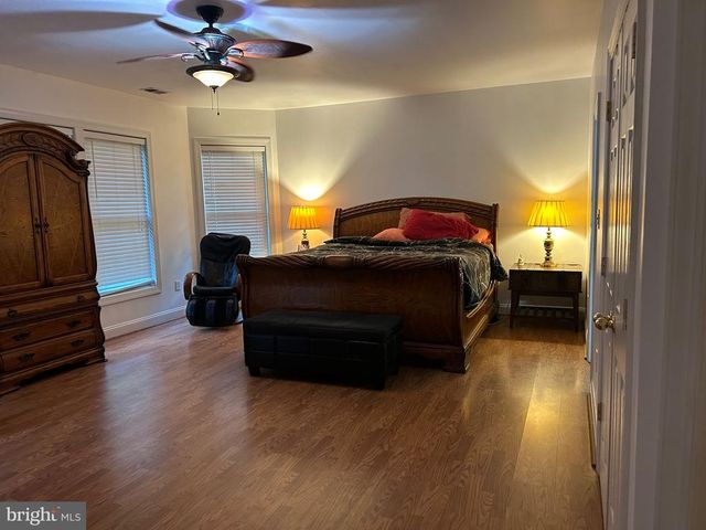 10409 LEE'S MILL RD, Warrenton, VA 20186
