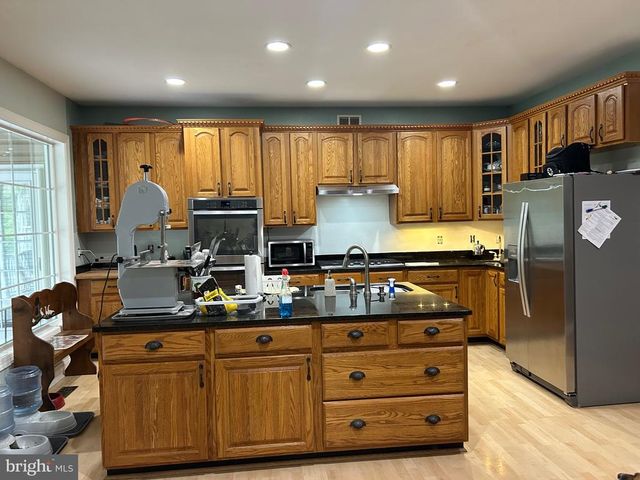 10409 LEE'S MILL RD, Warrenton, VA 20186