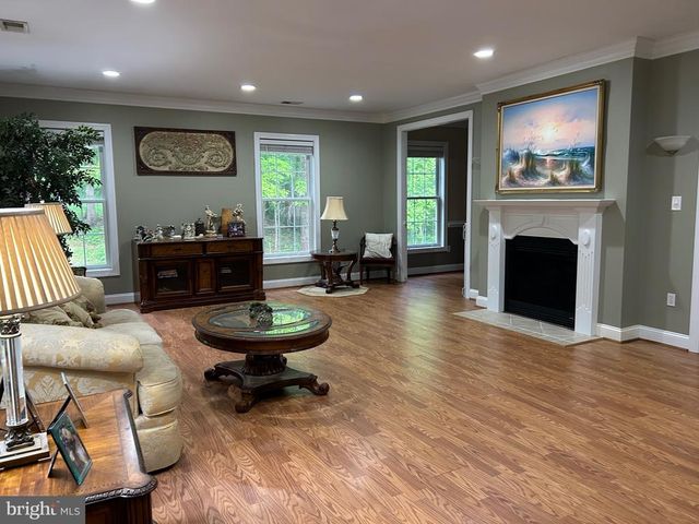 10409 LEE'S MILL RD, Warrenton, VA 20186