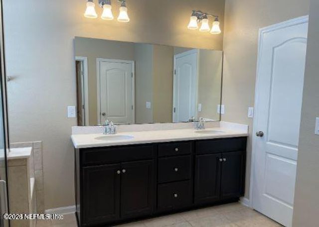 187 ASBURY HILL Court, Jacksonville, FL 32218