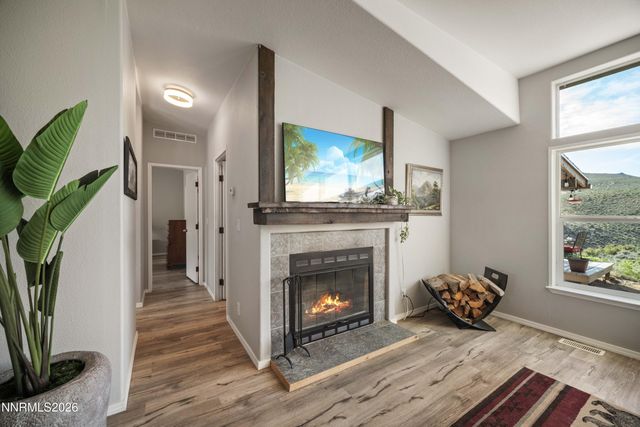 13705 N Red Rock Road, Reno, NV 89508