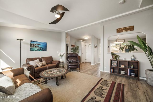 13705 N Red Rock Road, Reno, NV 89508