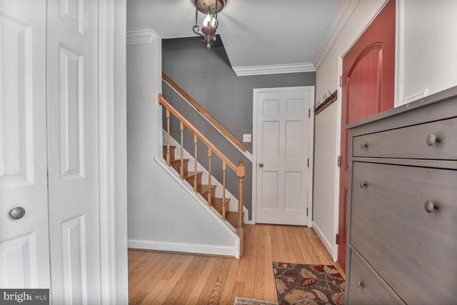 14617 LOCK DR, Centreville, VA 20120