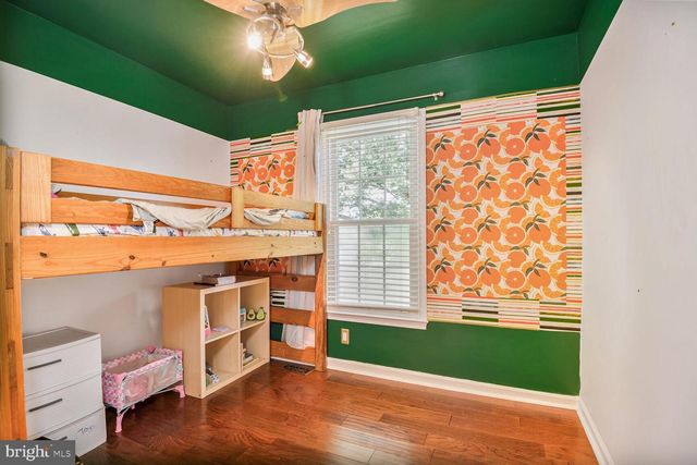 14617 LOCK DR, Centreville, VA 20120