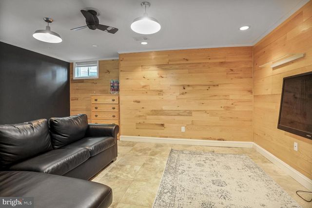 14617 LOCK DR, Centreville, VA 20120