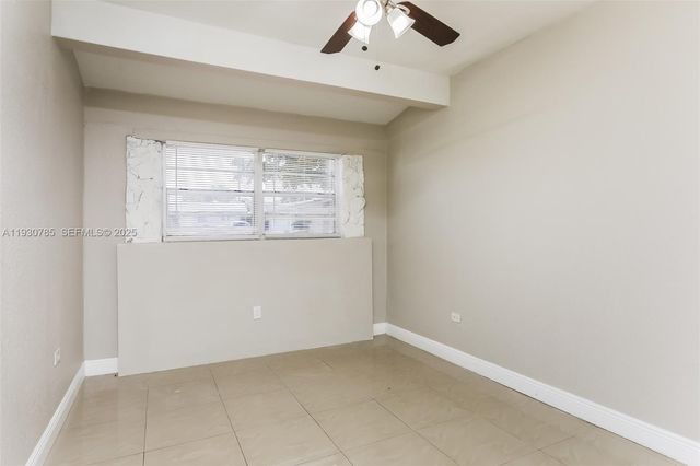 7560 Venetian St, Miramar, FL 33023