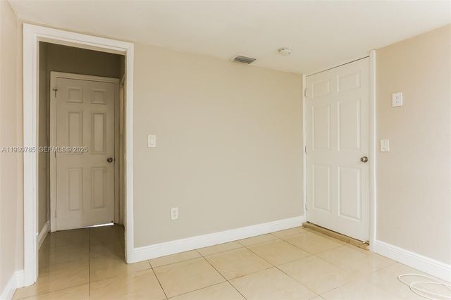 7560 Venetian St, Miramar, FL 33023