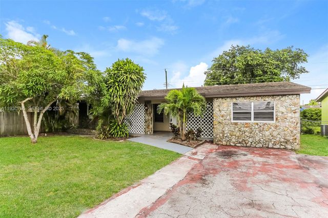 7560 Venetian St, Miramar, FL 33023