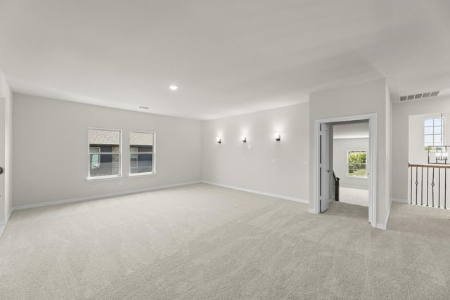 1046 Fleetwood Drive, Justin, TX 76247