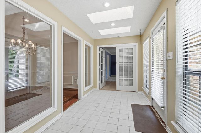 150 Fawn Hollow Drive, Argyle, TX 76226