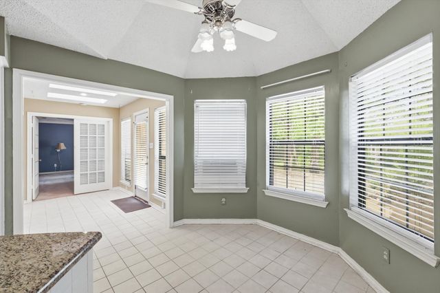 150 Fawn Hollow Drive, Argyle, TX 76226