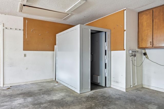 150 Fawn Hollow Drive, Argyle, TX 76226