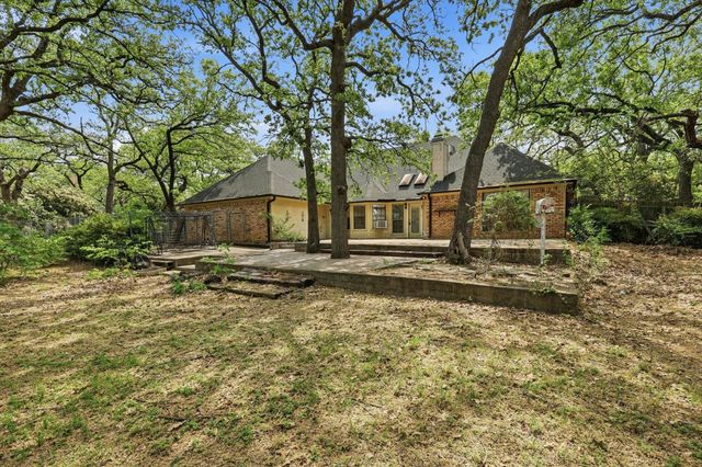 150 Fawn Hollow Drive, Argyle, TX 76226