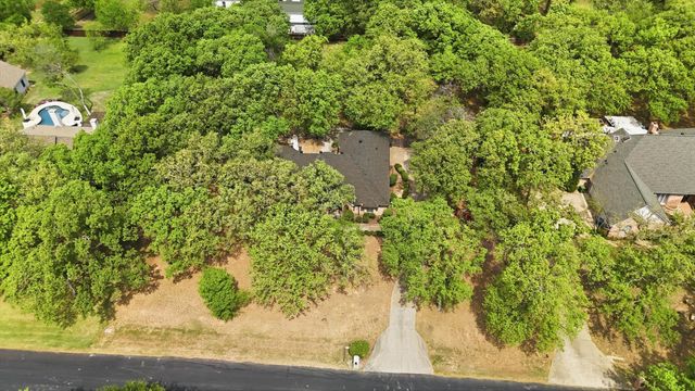 150 Fawn Hollow Drive, Argyle, TX 76226