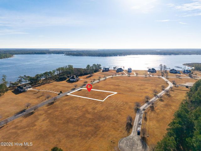 120 Waterway Drive, Havelock, NC 28532