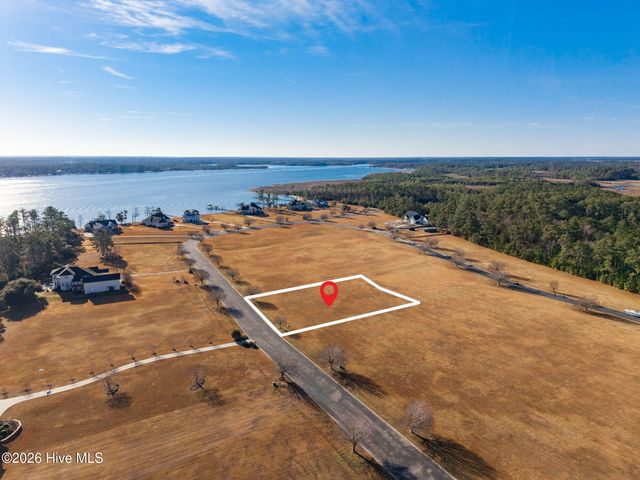 120 Waterway Drive, Havelock, NC 28532