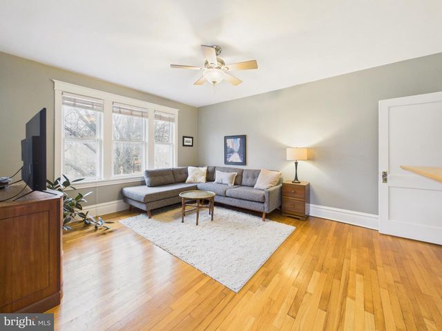 2447 N 2ND ST, Harrisburg, PA 17110