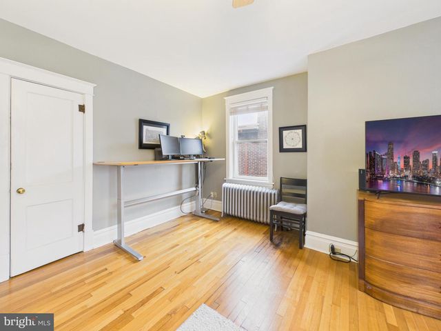 2447 N 2ND ST, Harrisburg, PA 17110