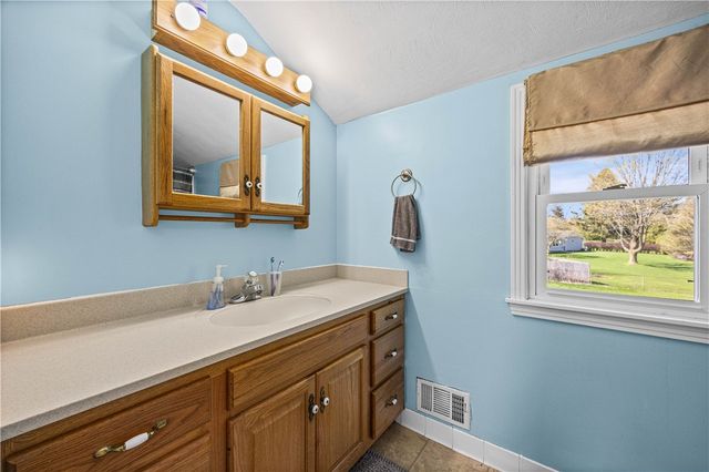 1318 State Road, Webster, NY 14580