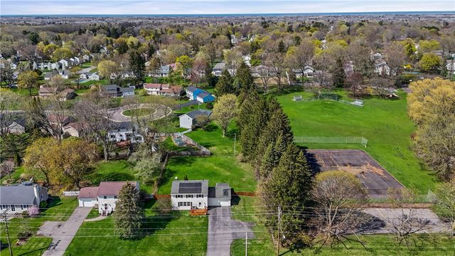 1318 State Road, Webster, NY 14580