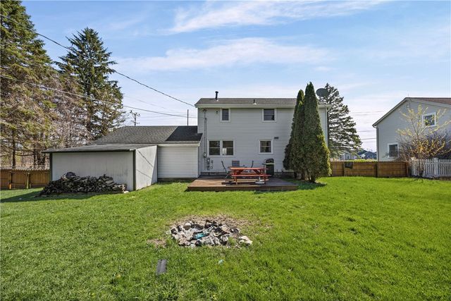 1318 State Road, Webster, NY 14580