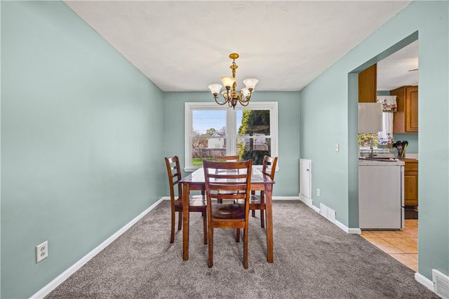 1318 State Road, Webster, NY 14580