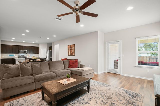 4324 Rockbrook Farms LN, Georgetown, TX 78628