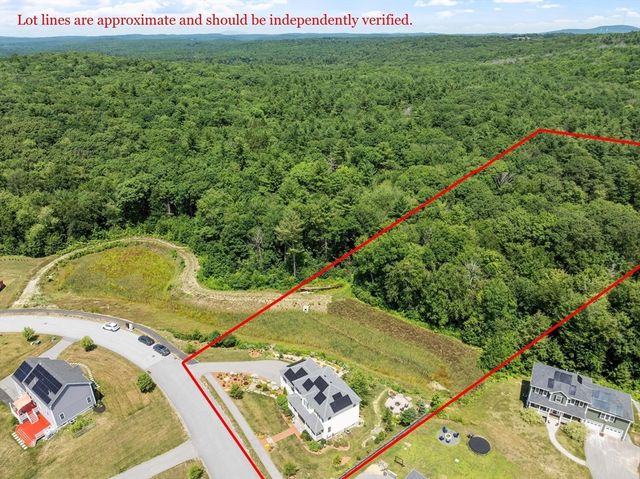 52 Woodside Ave, Rutland, MA 01543