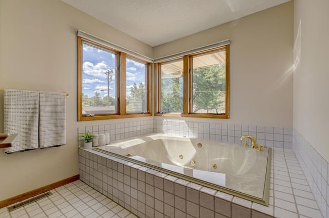 13491 Fairlawn Court, Apple Valley, MN 55124