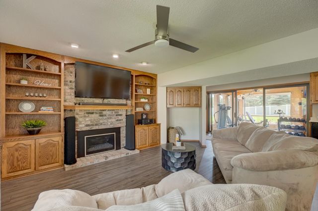 13491 Fairlawn Court, Apple Valley, MN 55124