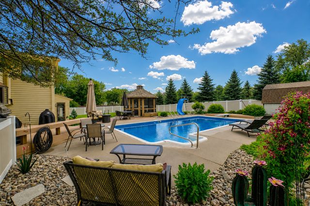 13491 Fairlawn Court, Apple Valley, MN 55124