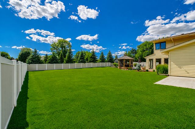 13491 Fairlawn Court, Apple Valley, MN 55124