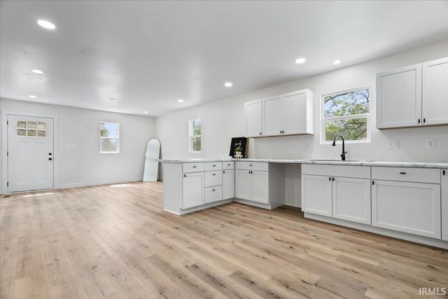 2818 D Avenue, New Castle, IN 47362