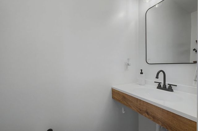 515 Avondale Park Blvd, Nashville, TN 37221