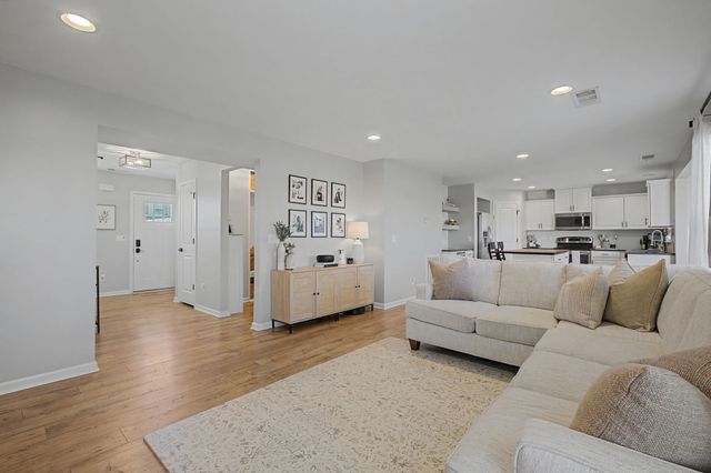 515 Avondale Park Blvd, Nashville, TN 37221